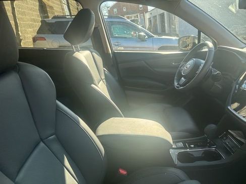 Used 2025 Subaru Ascent Bronze Edition image 14