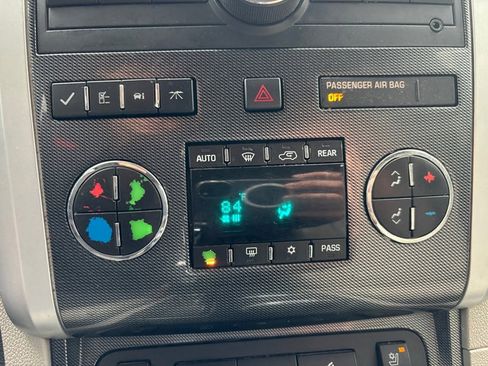 Used 2012 Chevrolet Traverse LTZ image 21