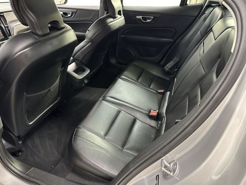 Used 2024 Volvo S60 B5 Core FWD image 37