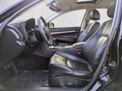 Used 2011 INFINITI G25 Journey w/ Moonroof Pkg image 16