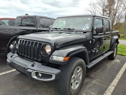 Used 2020 Jeep Gladiator Sport w/ Quick Order Package 24S