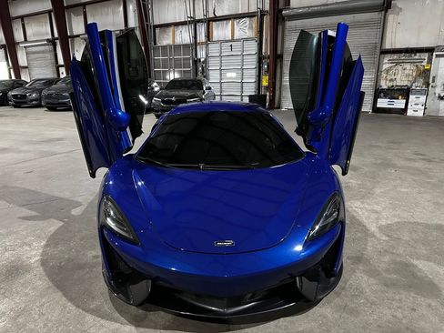 Used 2016 McLaren 570S Coupe image 14