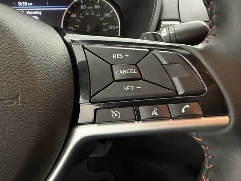 Used 2024 Nissan Altima 2.5 SR FWD image 11