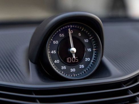 Certified 2022 Porsche Taycan 4 Cross Turismo image 73