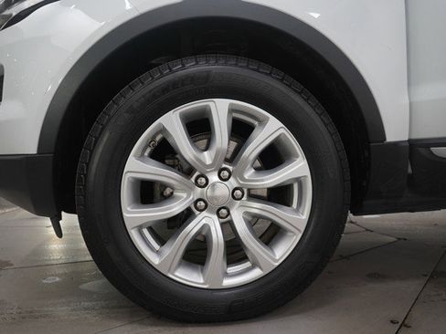 Used 2015 Land Rover Range Rover Evoque Pure image 30