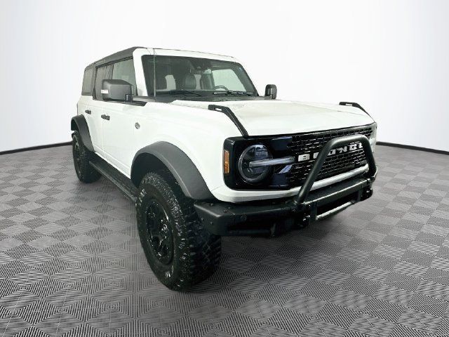 Certified 2023 Ford Bronco Wildtrak AWD/4WD image 4