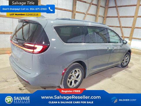 Used 2022 Chrysler Pacifica Limited FWD image 4