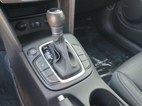 Used 2019 Hyundai Kona Limited image 29