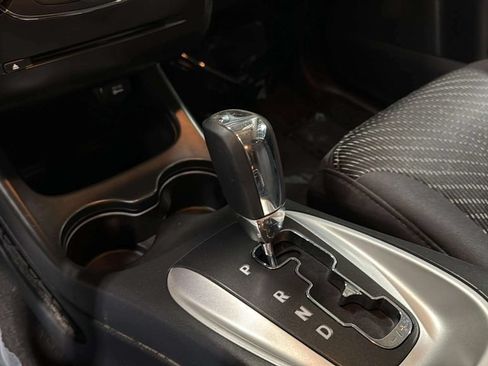 Used 2013 Dodge Journey FWD image 23