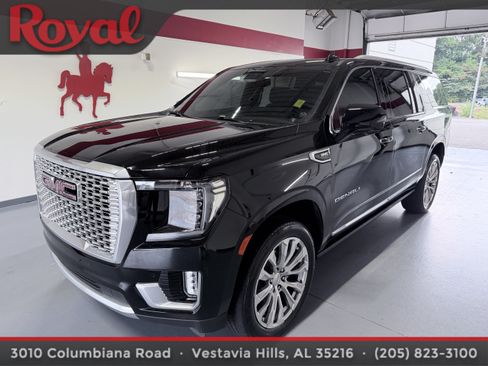 Used 2024 GMC Yukon XL Denali w/ LPO, Floor Liner Package RWD image 1