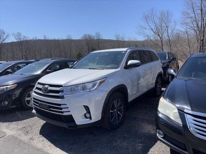 Certified 2019 Toyota Highlander XLE