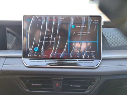 New 2026 Volkswagen Tiguan SE AWD/4WD image 23