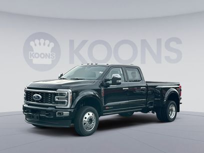 New 2026 Ford F450 Platinum w/ Platinum Plus Package