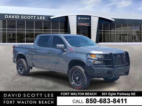 Used 2021 Chevrolet Silverado 1500 Custom Trail Boss w/ Safety Confidence Package AWD/4WD image 1
