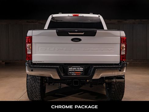 Used 2022 Ford F350 XLT w/ XLT Premium Package AWD/4WD image 7