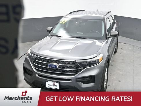 Used 2022 Ford Explorer XLT AWD/4WD image 32