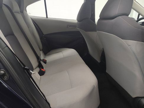 Used 2022 Toyota Corolla LE FWD image 19