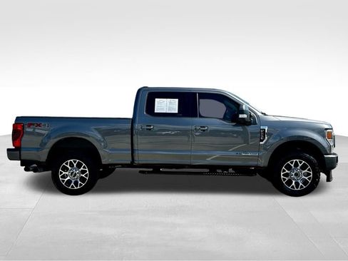 Used 2022 Ford F250 Lariat w/ Lariat Ultimate Package image 4