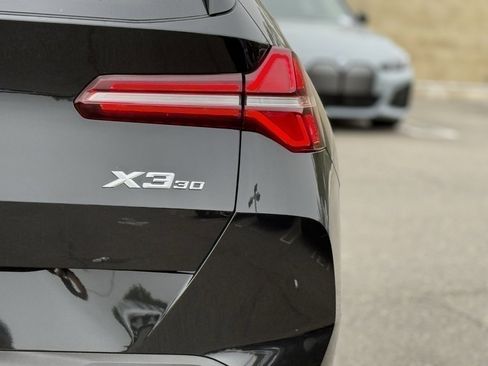 New 2026 BMW X3 xDrive30 w/ Premium Package image 14