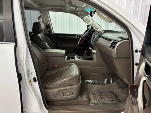 Used 2010 Lexus GX 460 AWD/4WD image 30