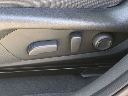 New 2025 Subaru Crosstrek 2.5i Premium image 15