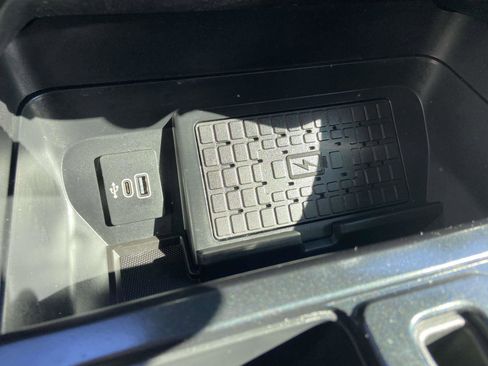 Used 2025 Ford F150 XLT w/ Equipment Group 303A High image 19