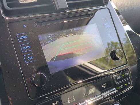 Used 2019 Toyota Prius XLE image 16