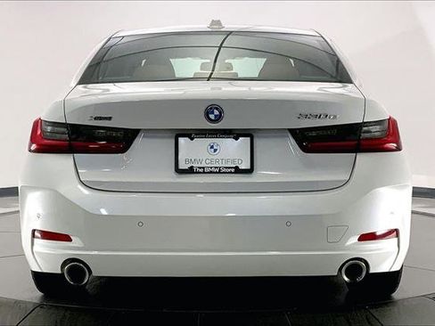 Certified 2023 BMW 330e xDrive w/ Premium Package image 3
