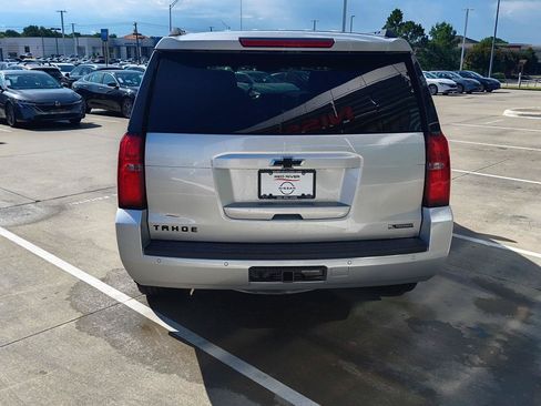 Used 2018 Chevrolet Tahoe Premier AWD/4WD image 8