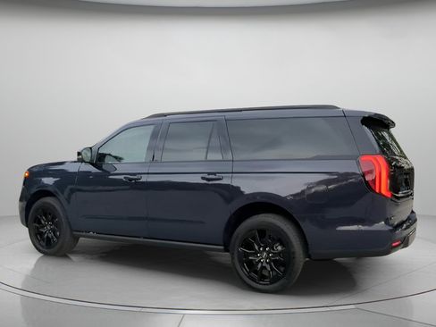 New 2027 Ford Expedition Max Platinum RWD image 19