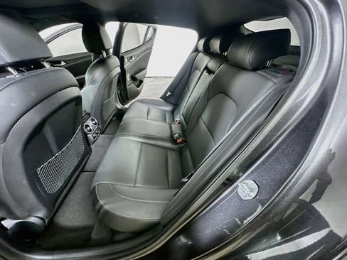 Used 2023 Kia Stinger GT-Line w/ Sun & Sound Package RWD image 16