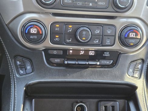 Used 2017 GMC Yukon Denali w/ Open Road Package image 16