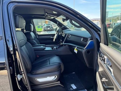 New 2026 Jeep Grand Wagoneer L Summit w/ Rear Seat Video Group I AWD/4WD image 24
