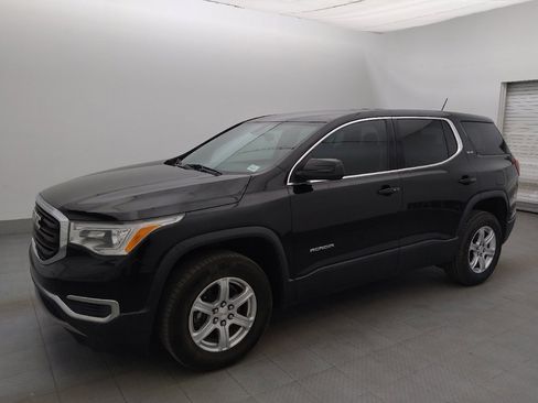 Used 2019 GMC Acadia SLE FWD image 2