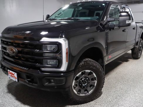 Used 2024 Ford F250 Lariat w/ Lariat Ultimate Package image 34