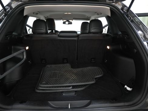 Used 2014 Jeep Cherokee Trailhawk w/ Cold Weather Group AWD/4WD image 21