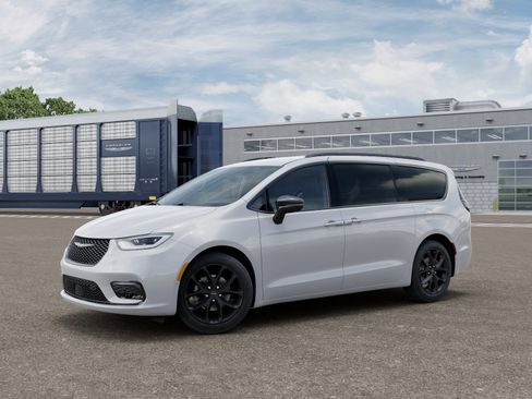 New 2026 Chrysler Pacifica Select w/ S Appearance Package FWD image 23