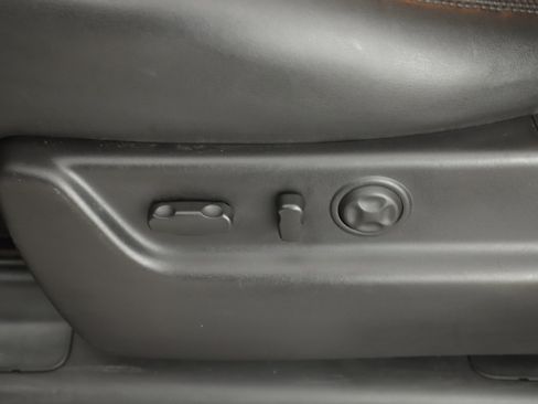 Used 2012 Cadillac Escalade EXT Premium image 18