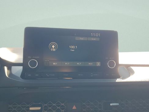 Used 2025 Honda Accord SE image 29