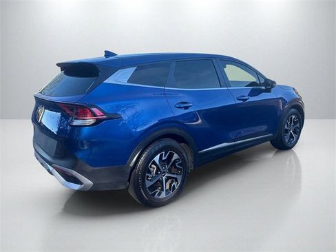 Certified 2023 Kia Sportage EX image 7