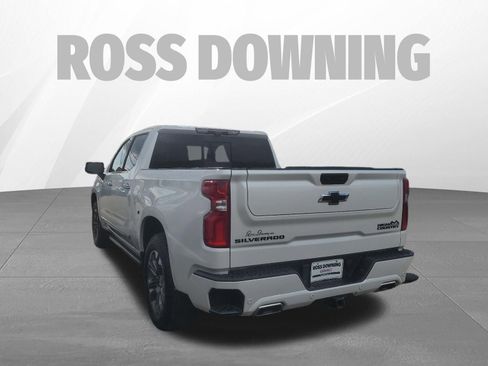 Used 2024 Chevrolet Silverado 1500 High Country w/ Technology Package AWD/4WD image 6