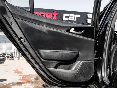 Used 2021 Kia Stinger GT-Line RWD image 52