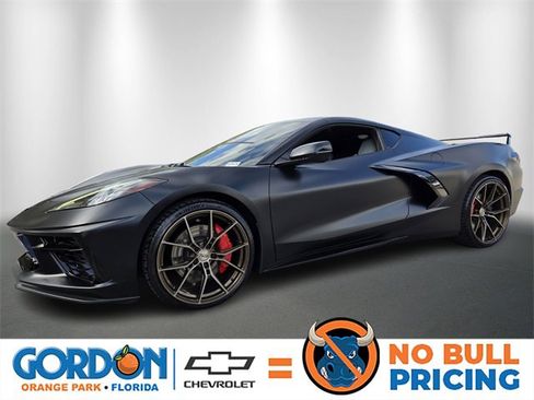Used 2024 Chevrolet Corvette Stingray Preferred Cpe w/ Z51 Performance Package image 1