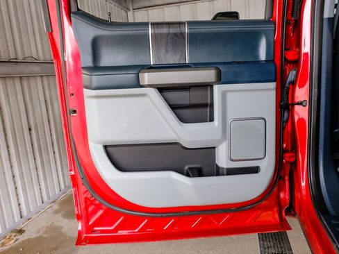 Used 2022 Ford F450 Limited w/ FX4 Off-Road Package image 46