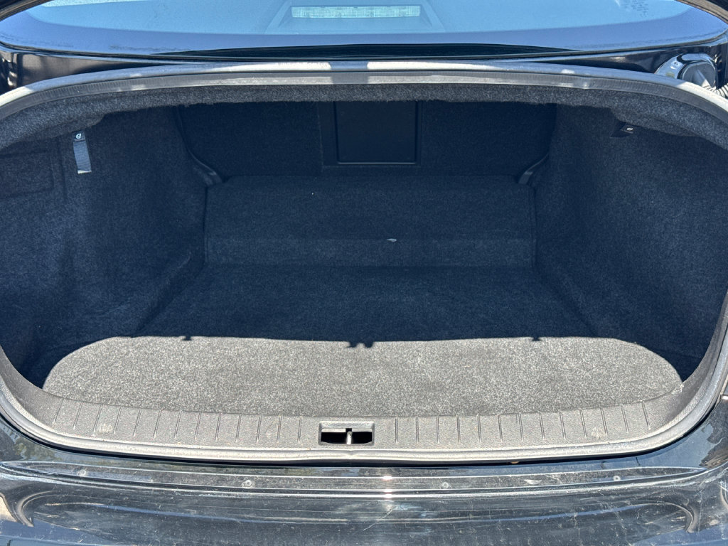 Used 2018 INFINITI Q50 Luxe w/ Essential Package (2.0T Luxe) AWD/4WD image 20