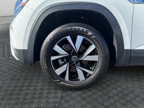 Used 2021 Volkswagen Atlas Cross Sport SE AWD/4WD image 13
