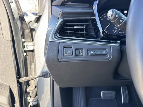 Certified 2024 Cadillac XT6 Sport w/ Technology Package image 34