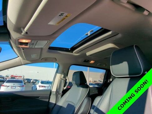 Used 2025 Honda Odyssey Touring image 10