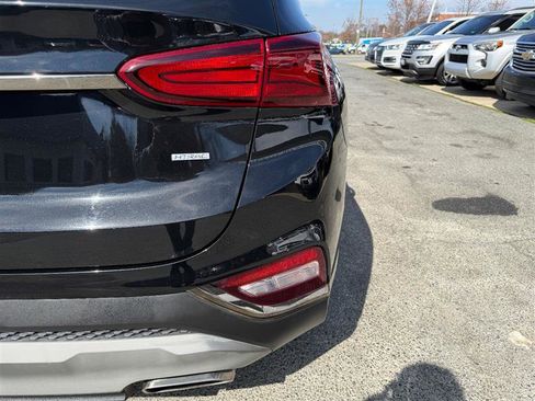 Used 2019 Hyundai Santa Fe SE image 24