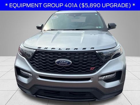 Used 2023 Ford Explorer ST w/ Equipment Group 401A AWD/4WD image 2